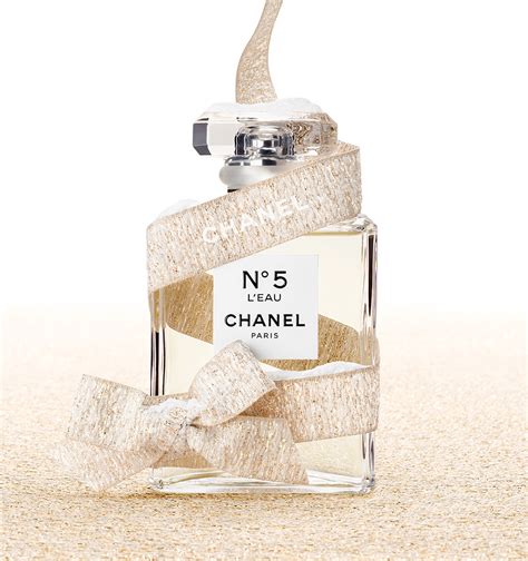 chanel no 5 l eau review indonesia|Chanel no 5 l'eau spray.